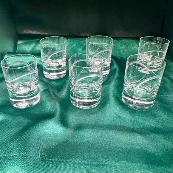 Set of 6 Crystal Tesar Bohemian Crystal Shot Glasses – Etched Wave – 2 Inch - Picture 3 of 12